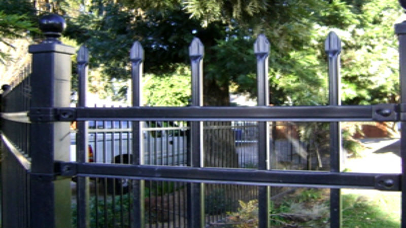 Benefits of Installing an Iron Fence in Riverside