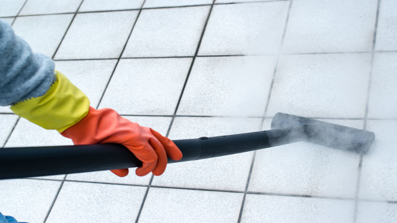 Hiring A Window Cleaner Nearby Babylon NY: What To Keep In Mind